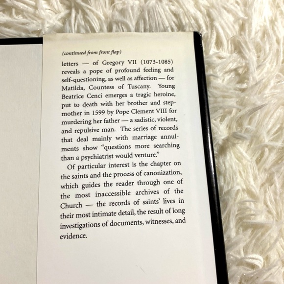 THE SECRET ARCHIVES OF THE VATICAN by Maria Luisa ABROSINI Hardback EUC - Picture 6 of 11